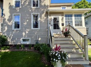 809 N Tioga St, Ithaca, NY 14850