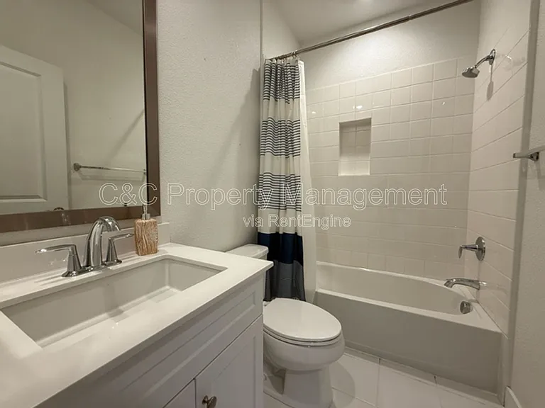 374 Hansen Ter — Photo 20
