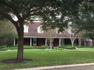 2409 El Encino Dr, Palmhurst, TX 78573