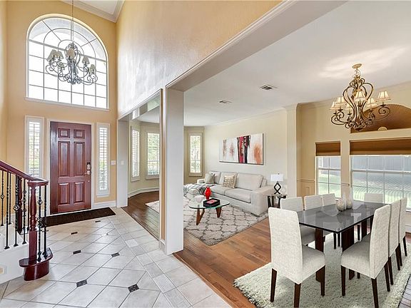 5th image of 132 Paige Ct