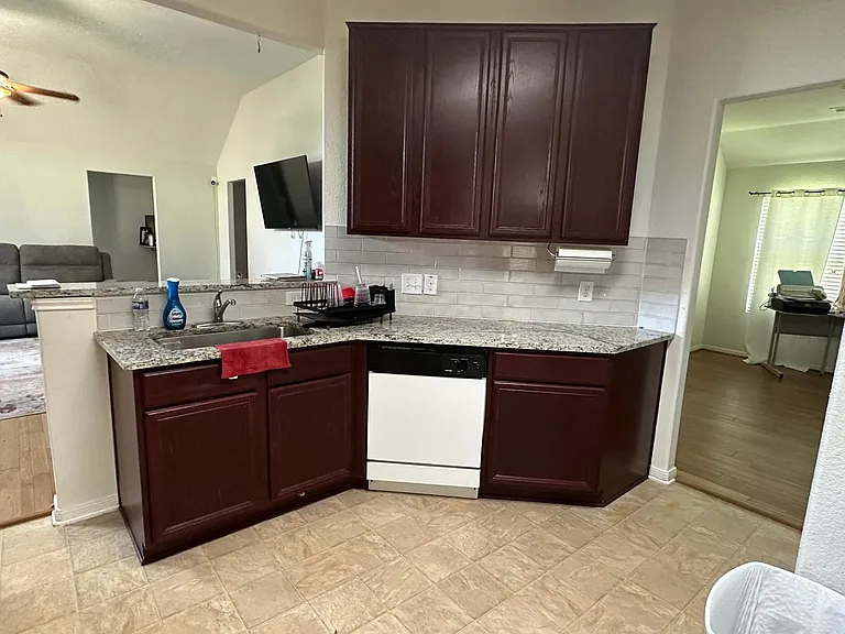 8715 Leadore Dr — Photo 10