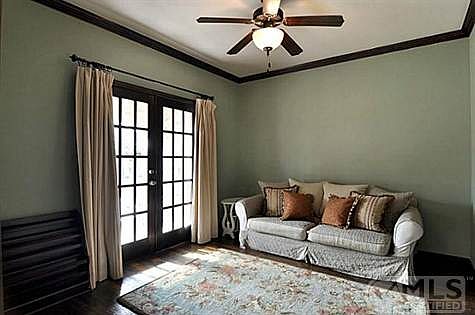 5th image of 6823 Coronado Ave
