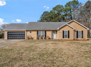 17 Pope St, Fort Mitchell, AL 36856