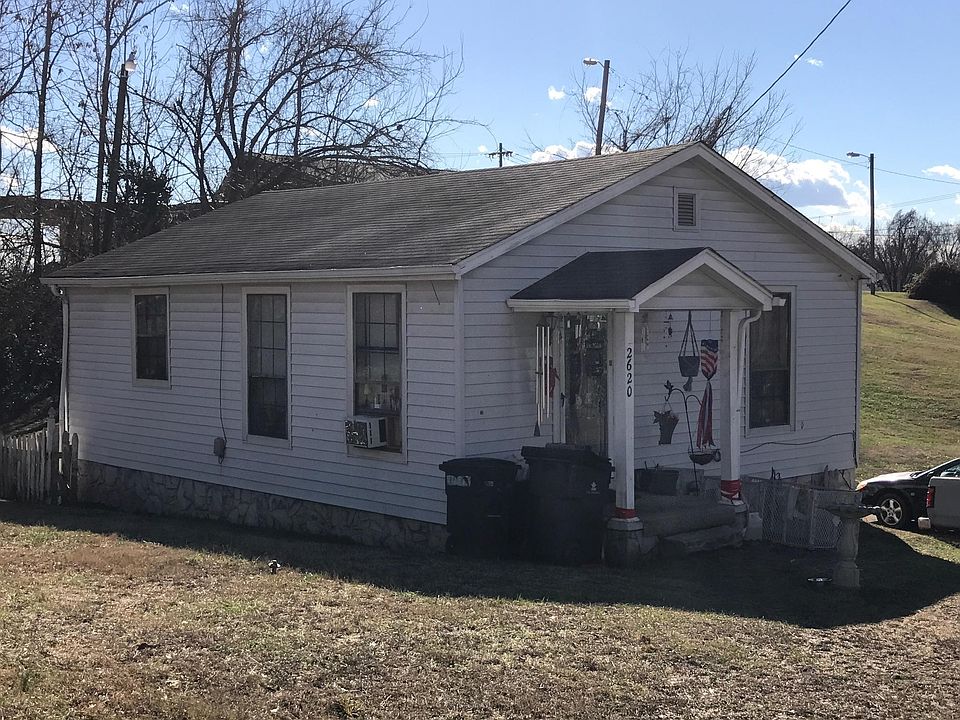 1st image of 2620 NE Nichols Ave