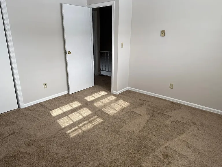 20 Carriage Lane, LLC — Photo 2