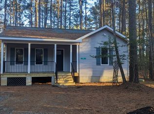 49 Military Ct, Montross, VA 22520