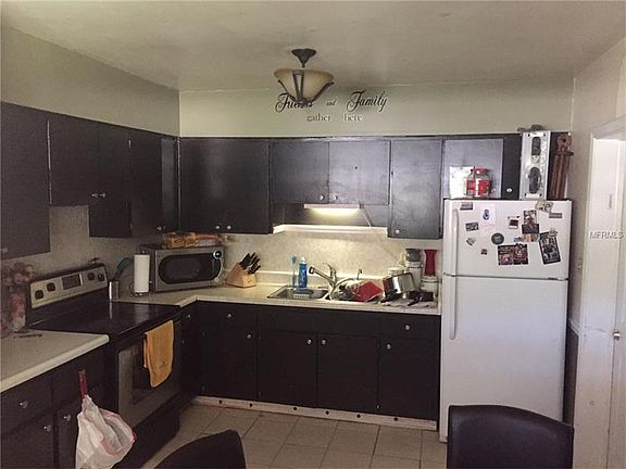 5th image of 10013 Parsons St