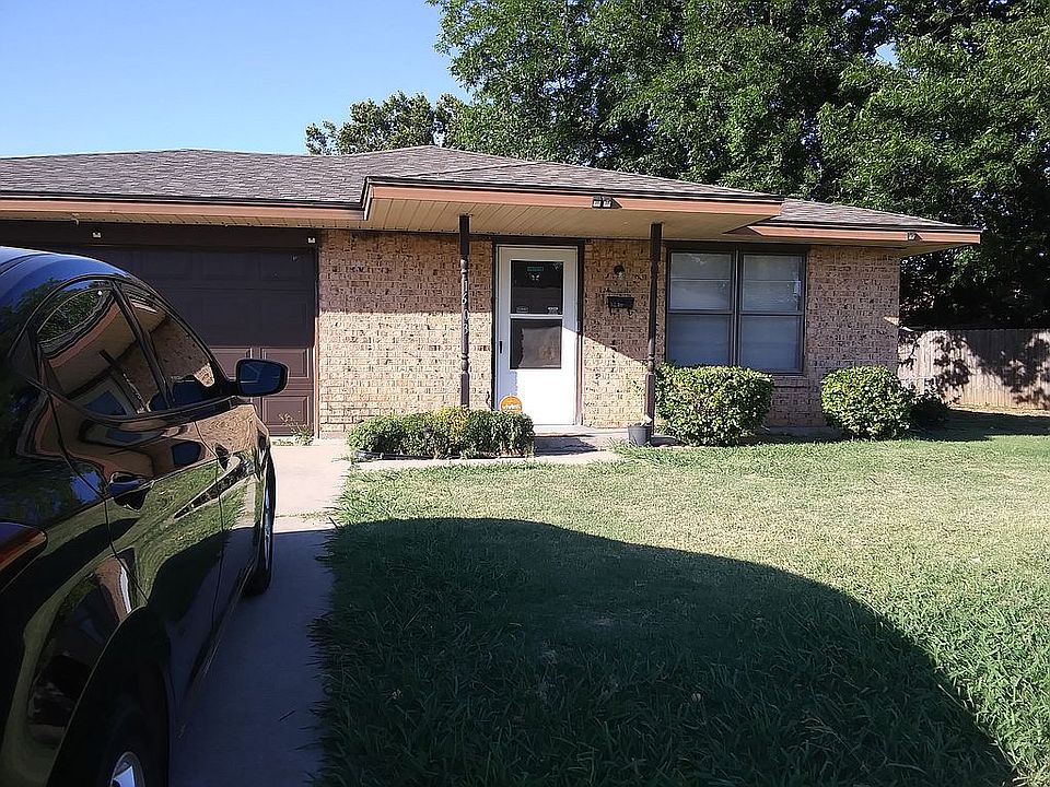 1st image of 1603 NW Black Mesa Dr