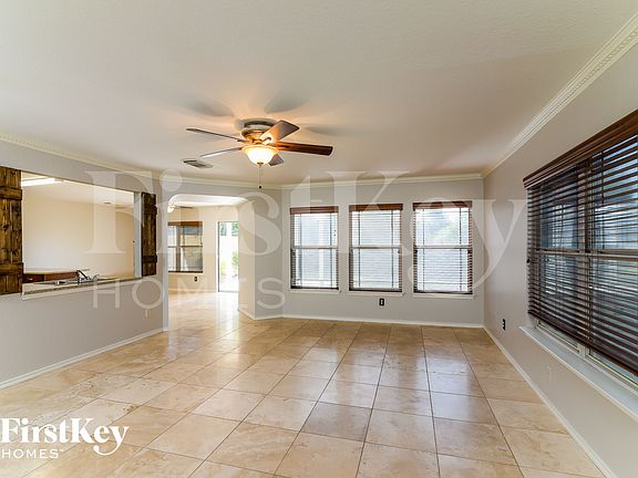 4th image of 7930 Brazoria Park