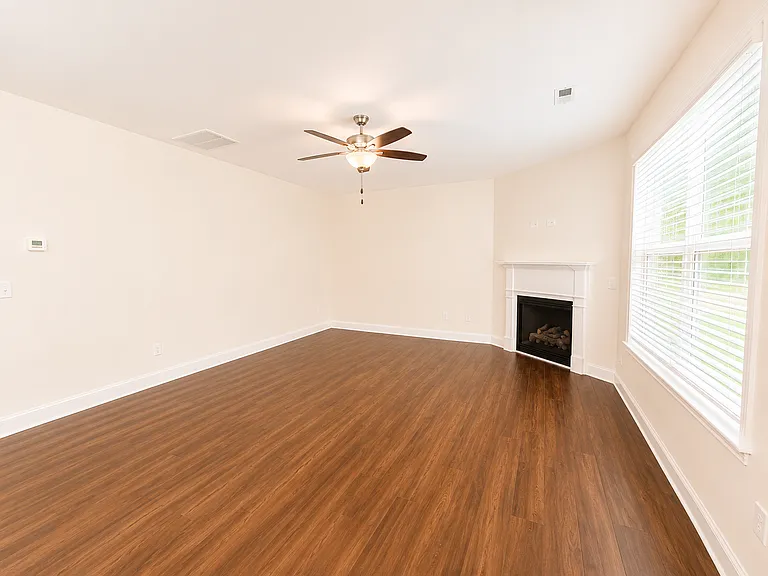 52 Cane Hill Dr — Photo 8