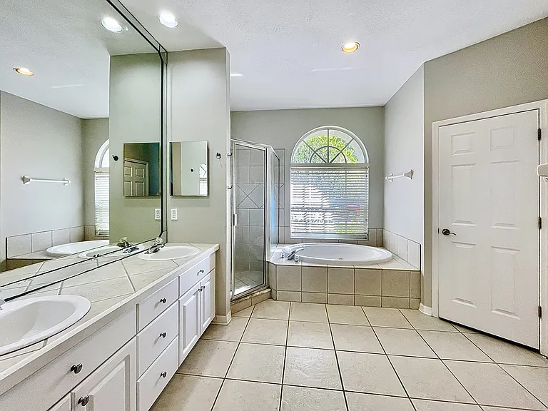 18154 Heron Walk Dr — Photo 14
