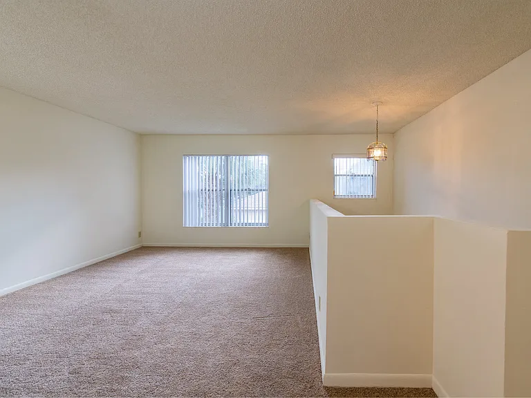 IMT BelaSera at Forest Hills — Photo 11