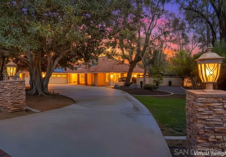 1st image of 15311 Crestview Ct