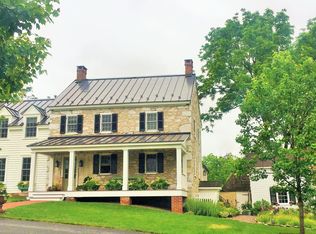 20522 Campbell Ct, Hagerstown, MD 21740