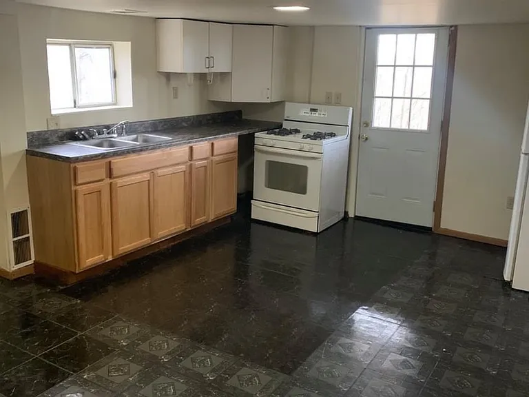1218 McCartney Ave #C — Photo 5