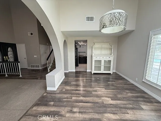 23058 Peacock Ct — Photo 9