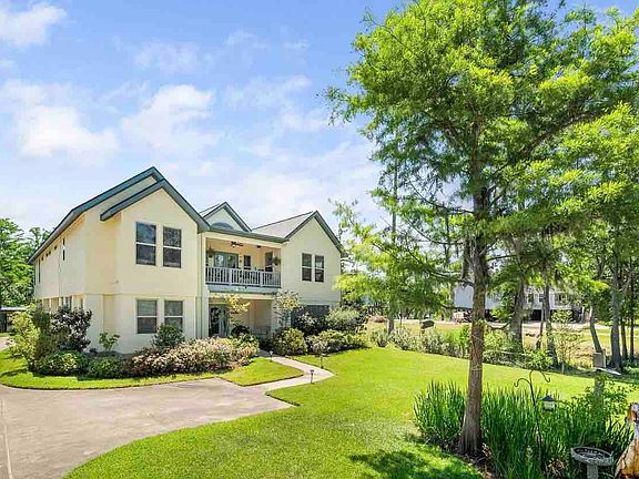 2nd image of 4844 Cypress Lake Dr