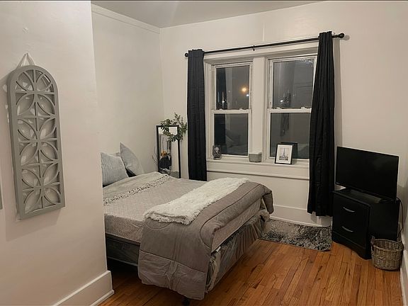 5th image of 3152 Livernois Ave