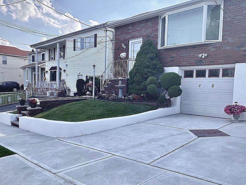 1st image of 15 Laconia Ave