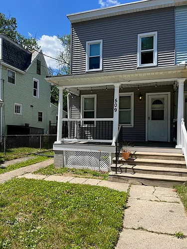 509 Lincoln Ave Photo 1