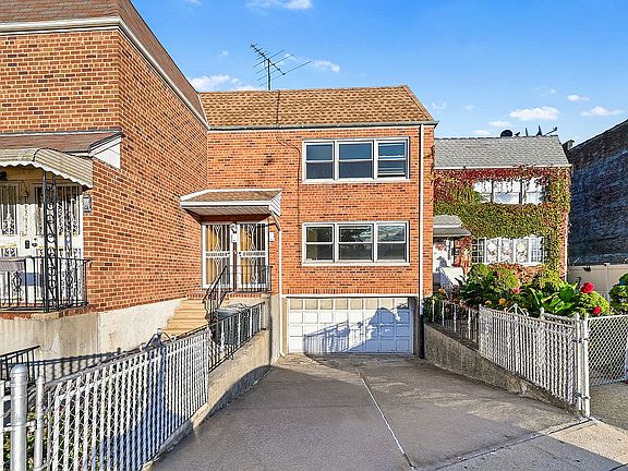 2nd image of 10341 Woodhaven Blvd
