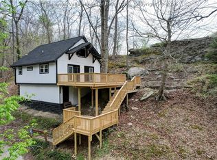 2873 Kanawha State Forest Dr, Charleston, WV 25314