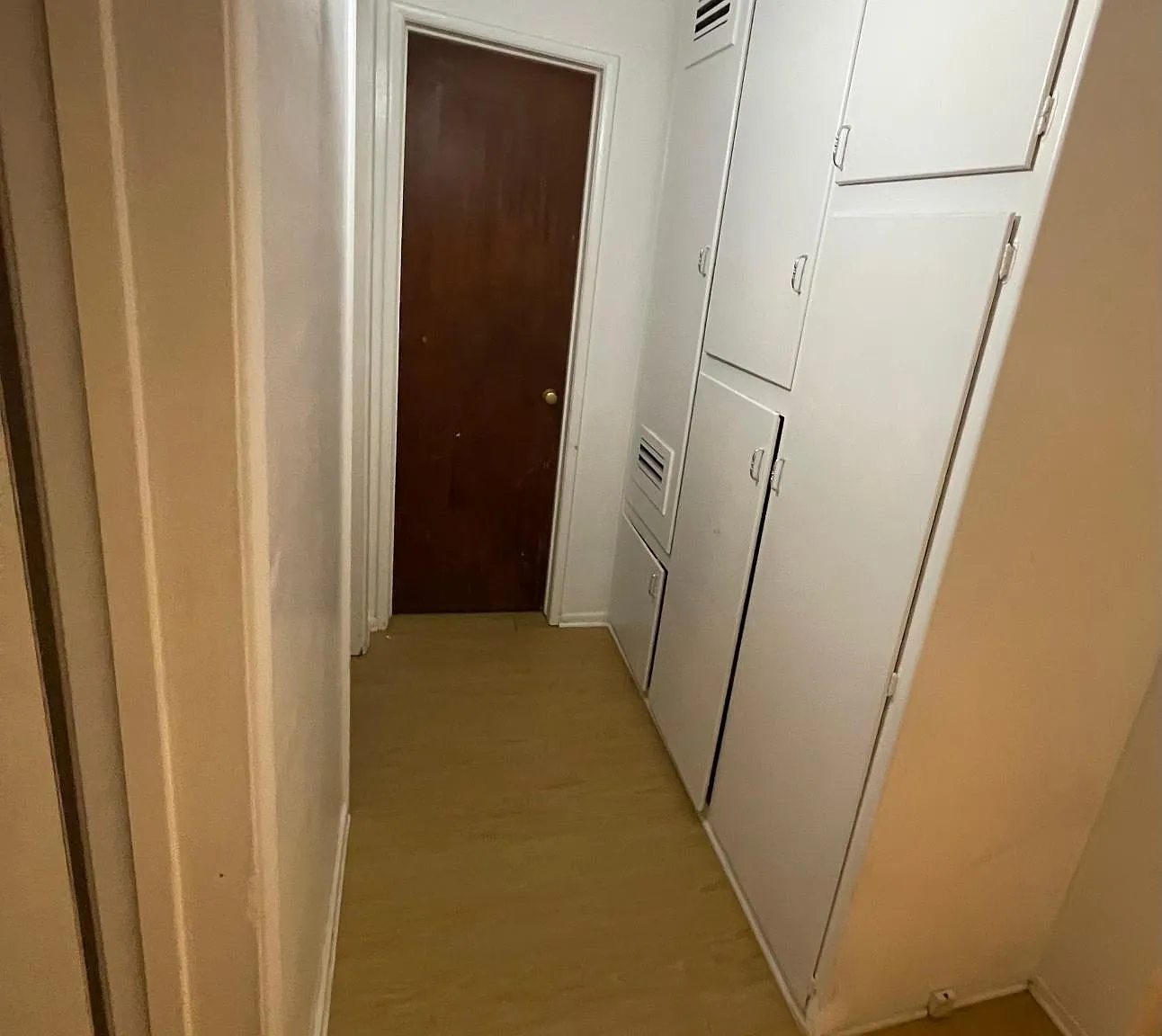 2 bed, 795 sqft, $2,400 — Photo 4