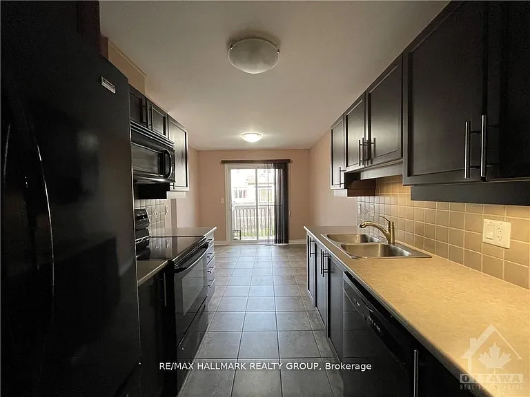 333 Glenbrae Ave — Photo 6