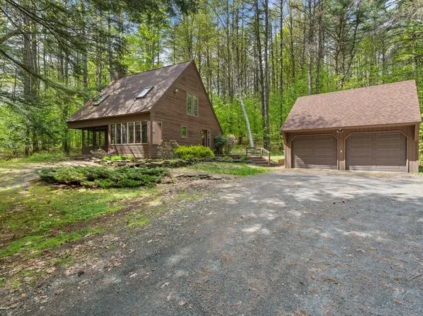 111 Lyon Drive, Hartford, VT 05059