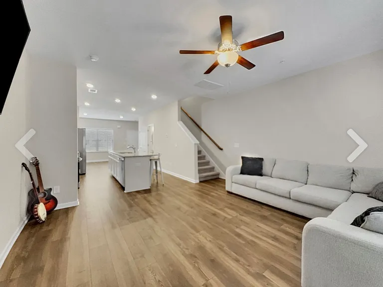 147 Addi St — Photo 4
