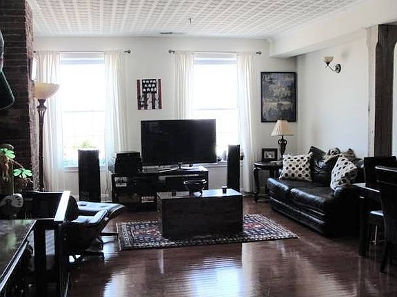 2nd image of 50-56 N Front St #301