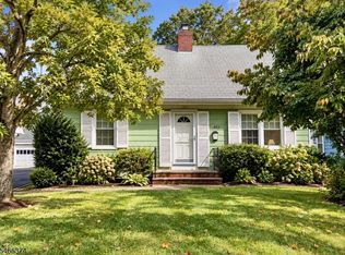 653 Westfield Ave, Westfield Town, NJ 07090