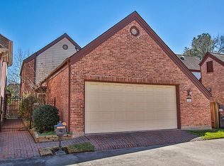 7659 Ameswood Rd, Houston, TX 77095