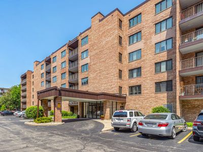 901 Center St UNIT 305, Des Plaines, IL, 60016