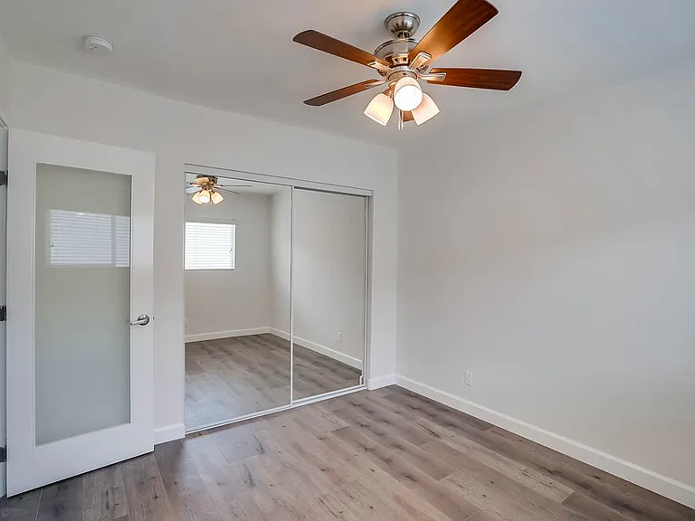 544 Evergreen St — Photo 10