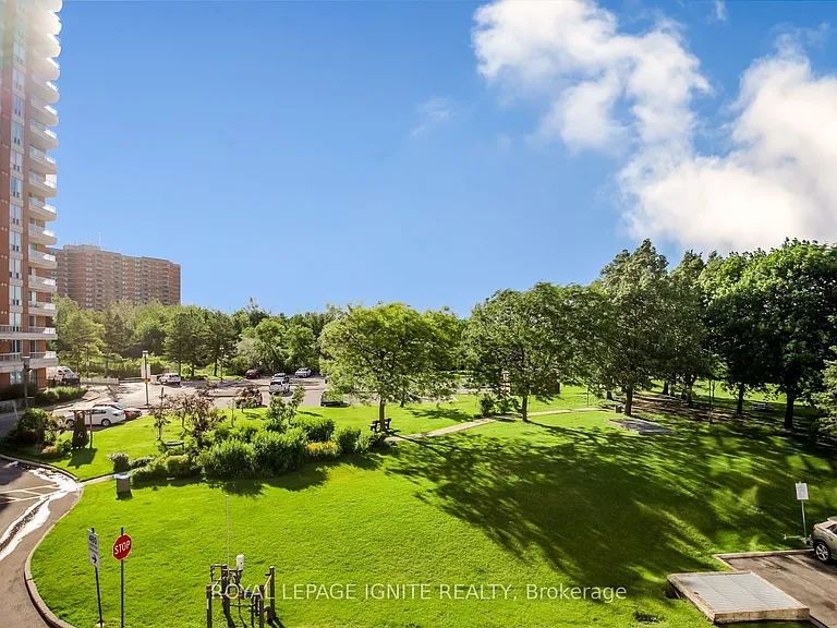 480 McLevin Ave #814 — Photo 36