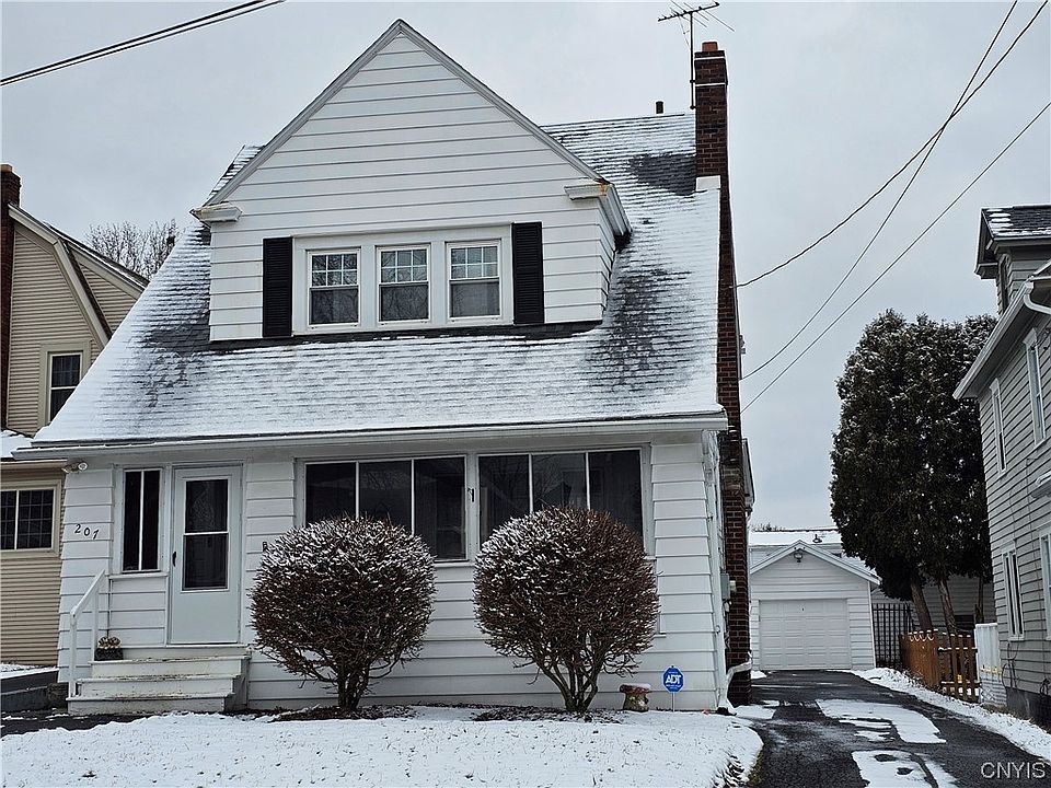 207 Dale St, Syracuse, NY 13208 Zillow