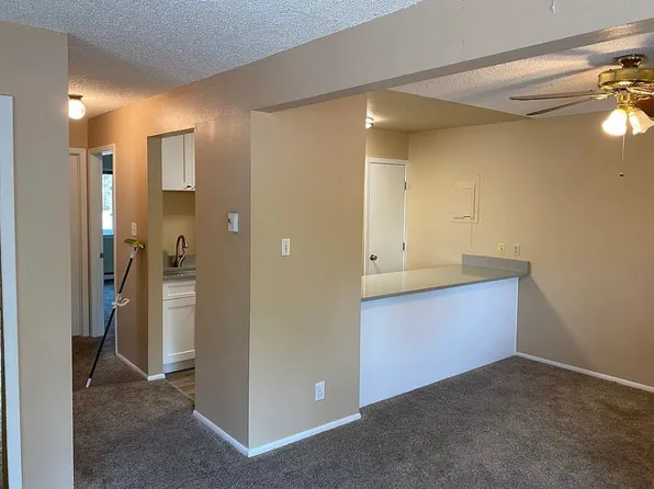210 S Ingalls St APT 4, Lakewood, CO 80226