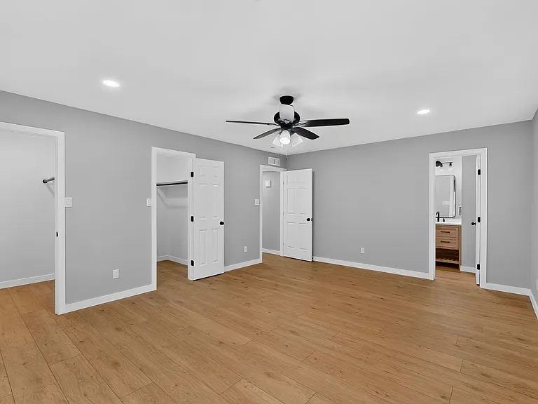 243 Woodhurst Dr — Photo 28