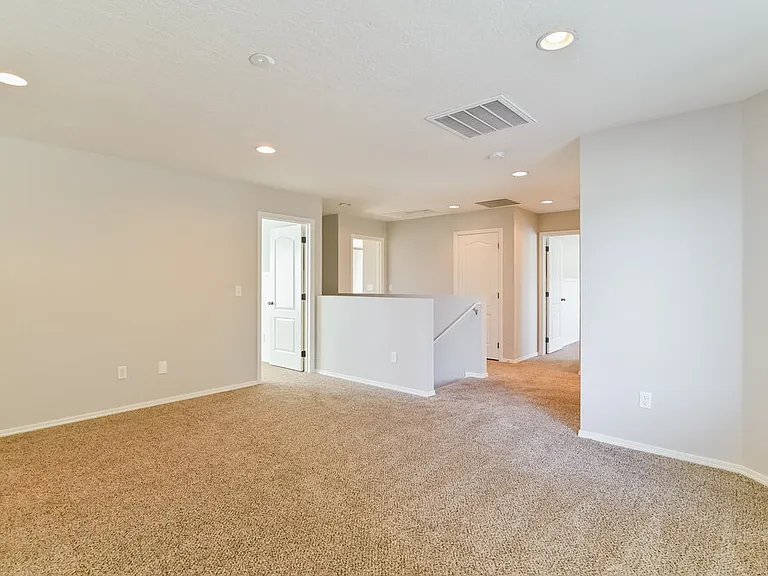 606 S Willow Park Dr — Photo 9