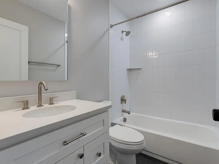 612 N Driver St — Photo 9