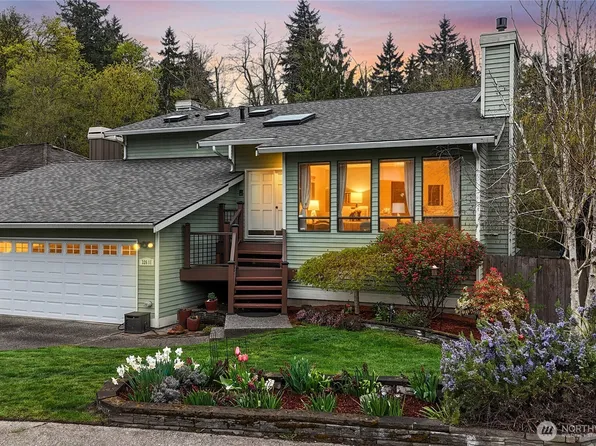 32611 8th Avenue SW, Federal Way, WA 98023