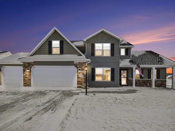 3940 E Kings Pass, Warsaw, IN 46582