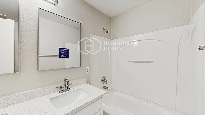 1973 E Lusitano Loop — Photo 21