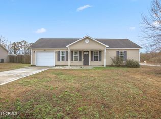 412 Midnight Drive, Richlands, NC 28574