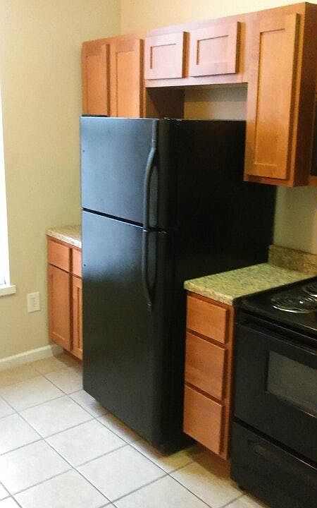 1st image of 2856-B S Jefferson Ave