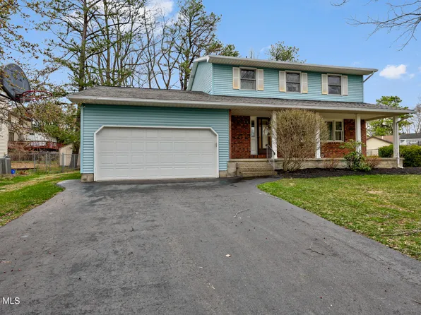3 W Meadow Drive, Albany, NY 12203