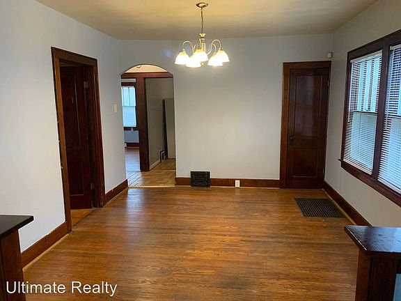 3rd image of 7028 Emma Ave