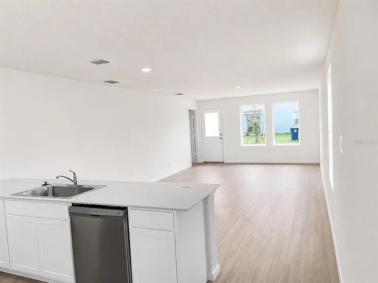 3419 Rover Rd — Photo 11