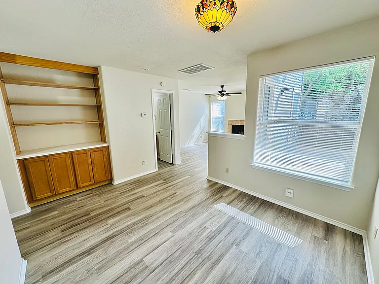 8814 Schick Rd — Photo 3